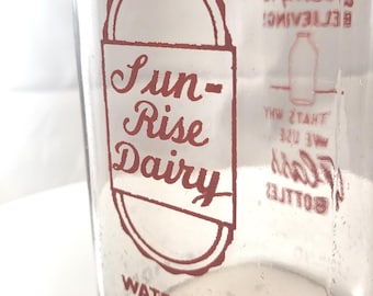 Sun-Rise Dairy Quart-melkfles, Waterloo WIS
