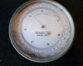 Antique Taylor Instruments Portable Altimeter / Barometer