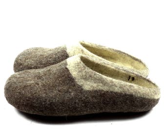 Handmade  felt  house shoes / Unisex natural wool slippers/ dark brown and cream  slippers/gift for her/gift for him