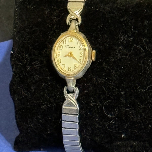 Criterion Gold and Silver Ladies Wrist Watch Swiss Made 2001/4 - Vintage