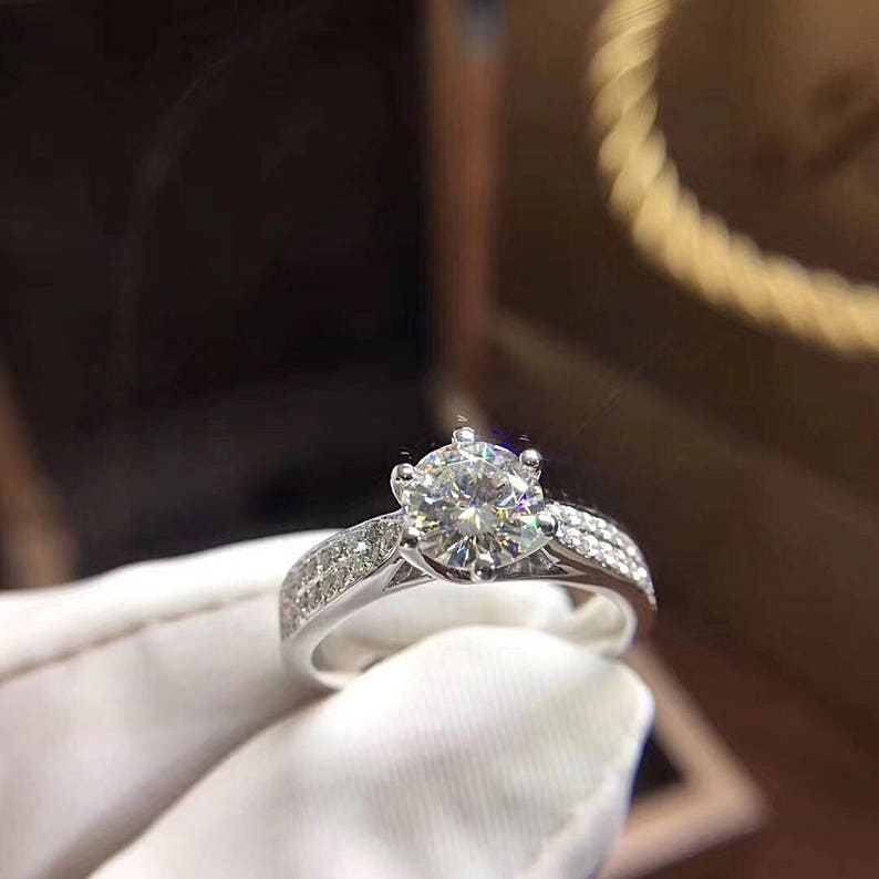 925 sterling silver pave band Free ring box man made diamond 1 Carat Round Solitaire Engagement Ring Promise Ring Wedding Ring
