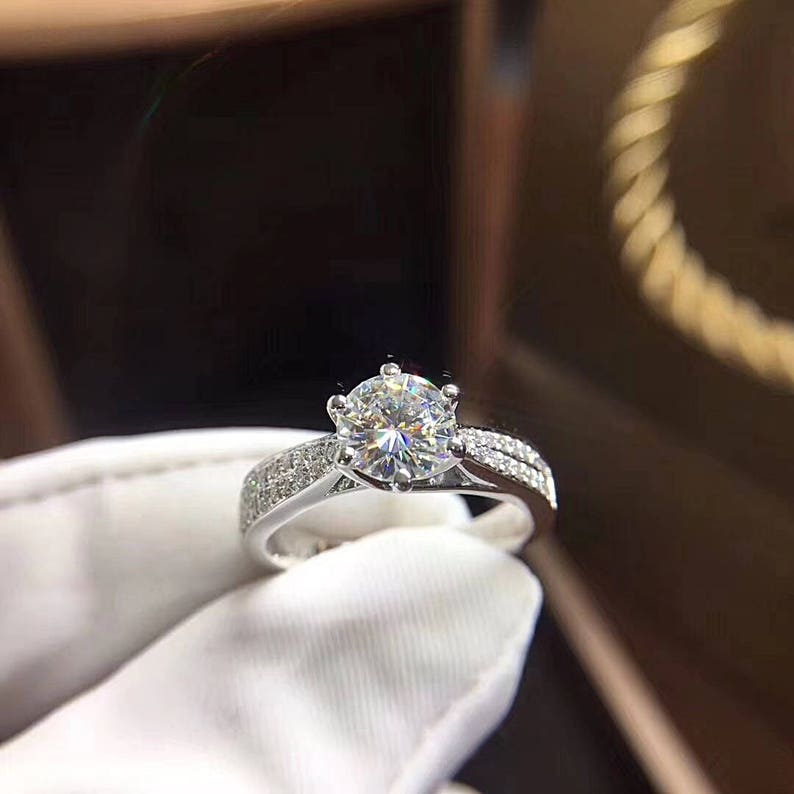 925 sterling silver pave band Free ring box man made diamond 1 Carat Round Solitaire Engagement Ring Promise Ring Wedding Ring