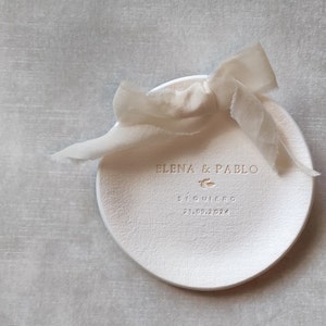 Portafedi personalizzato, ciotola per fedi nuziali, vassoio per fedi nuziali, regali di fidanzamento per migliori amici, regalo per la sposa testimone di nozze