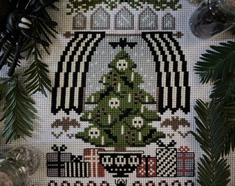 Creepmas Tree Cross Stitch Pattern / Digital Download / Christmas / spooky art / creepy / Halloween decor  / holiday / skull / bats / spider