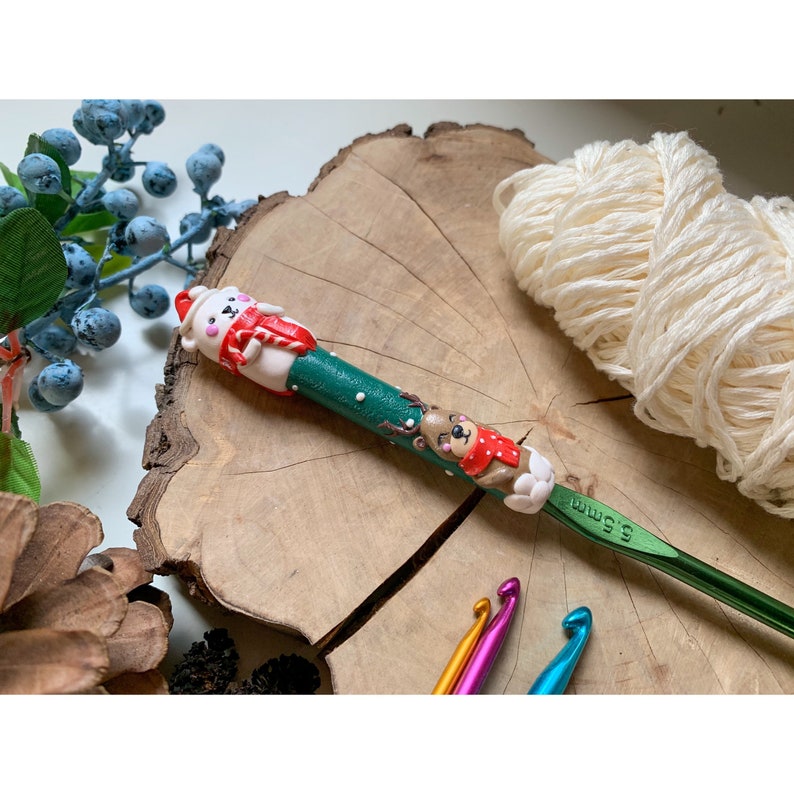 Christmas crochet hook Xmas polymer clay crochet hook gift | Etsy