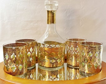 Decanter & Lowball Set • 4 Whiskey / Cocktail Glasses • 1960s • Culver Glassware • Valencia • Vintage Barware • Gold Filigree Green Diamonds