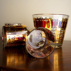 Cranberry Scroll Culver Glass Vintage Cocktail Set 22k Gold & Red Mid Century Barware Four Piece 3 Lowball Glasses / Tumblers Ice Bucket image 2