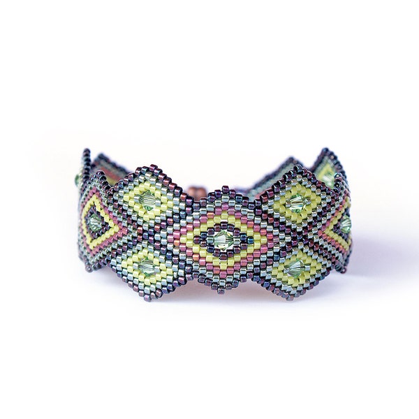 Rhombus Geometric Peyote Bracelet, Swarovski Crystal, Handwoven, Bead-woven, Miyuki delica, Modern, High Fashion