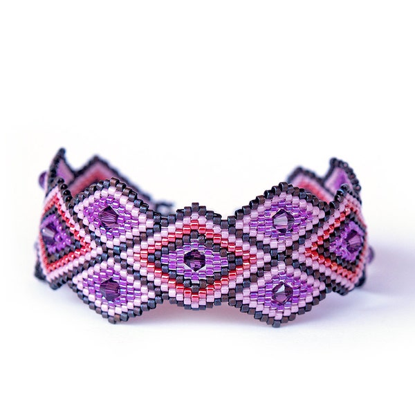 Chic Amethyst, Fashionable, One of a kind,  Rhombus, Purple, Geometric, Peyote Bracelet, Swarovski Crystal, Handwoven