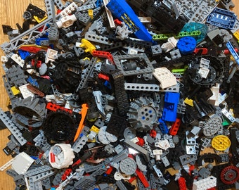 Genuine -- and authentic! -- LEGO Technic bulk lot multi-colored pieces: pins, connectors,  lift arms, gears, bricks, long bricks with holes