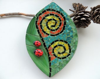 Décoration murale en mosaïque de verre avec feuille, mosaïque de feuilles et de coccinelles, mosaïque de coccinelles, mosaïque à suspendre, décoration de feuilles en mosaïque, cadeau pour une maison neuve