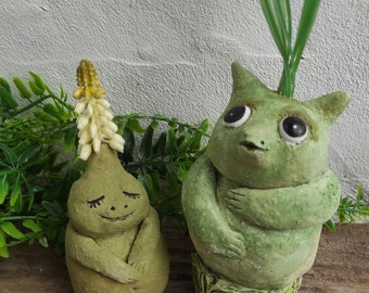 2 Skulpturen, Pflanzengeist, Gnome, Mandrake, Gartenskulptur, Gartendeko