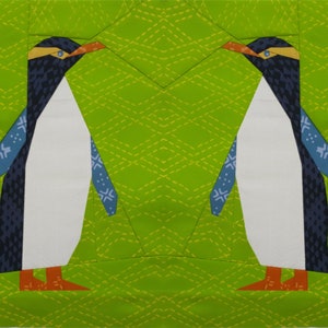 Pinguino dagli occhi gialli - Un modello di blocco trapunta in carta di fondazione - 12 pollici