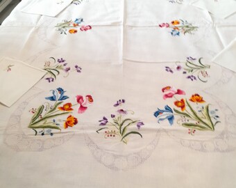cross stiTch 68.50&quot; rectangle lace tablecloth italian hand made vintage like new tulip flower table cover w 6 napkins cottage style tuscany