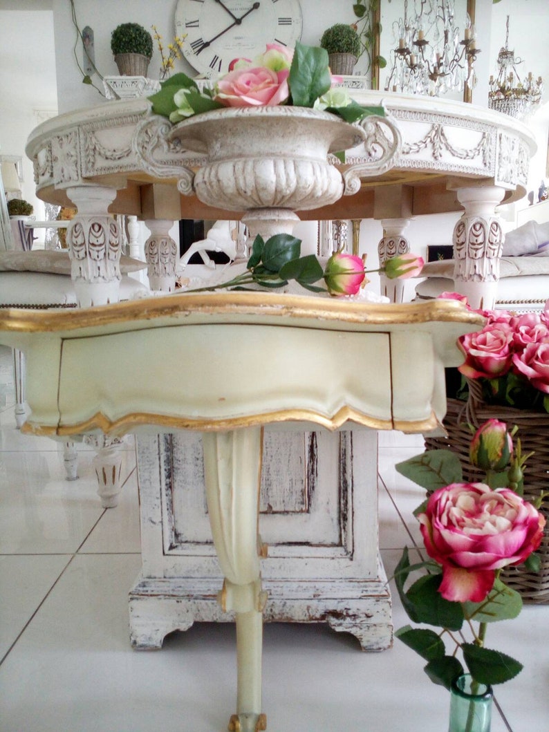 Venetian laquered,hand painted console table,Louis XV style curved leg italian furniture,shabby cottage chic,florentine funiture,soft colors