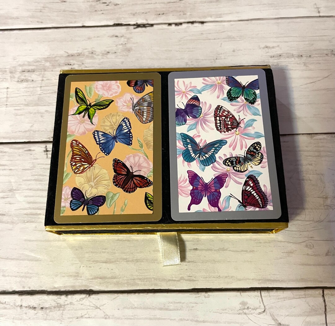 D*d様 レアデック　Butterfly Vintage Boxed Playing Cards Butterfly Dual Deck Congress One