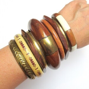 Apilamiento de brazaletes de latón de madera nueve puños de | Etsy