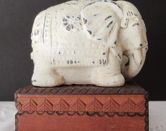 Shabby Elephant Ornament Hand Painted Distressed Ceramic Statue