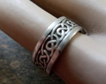 Sterling Celtic Band , Size 7 , Sterling Celtic Ring ,