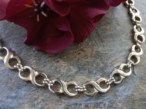 Sophisticated Gold Tone Link Choker , Gold Tone Choker , Free Domestic Shipping
