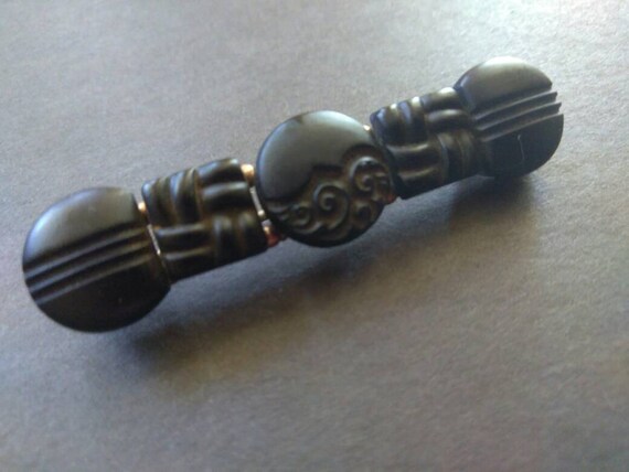 Fabulous Victorian Mourning Jet Brooch , Victoria… - image 2