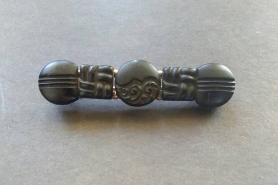 Fabulous Victorian Mourning Jet Brooch , Victoria… - image 1