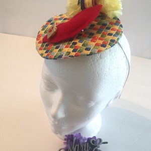 Kiss lips fascinator, saucer hat whimsical, rock n roll headpiece