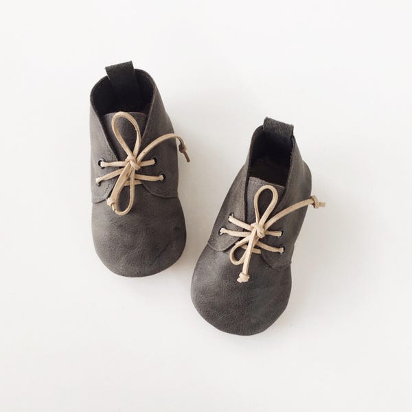 weathered slate oxfords / baby moccasins / soft soled shoes / baby mocs / mocs