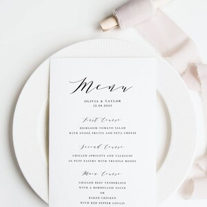 Plantilla de tarjeta de menú de guión imprimible - Tarjeta de menú de boda de guión de Katherine elegante 4x9 - Tarjeta de menú de despedida de soltera editable - Color personalizable
