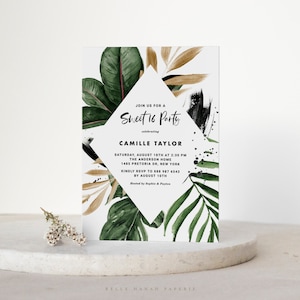 Plantilla de invitación para fiesta de quinceañera tropical imprimible: invitaciones para fiesta de quinceañera de verano con hojas tropicales de acuarela doradas DIY - Invitación editable TF40