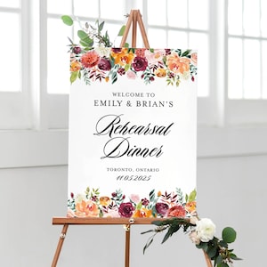 Plantilla de signo de bienvenida de la cena de ensayo de otoño - Cartel de la cena de ensayo de flores de otoño de acuarela imprimible - Florales de Borgoña y Naranja AB41