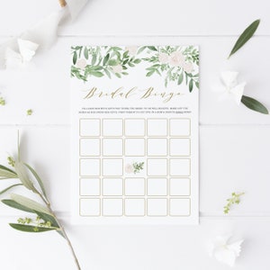 Tarjeta de bingo nupcial Greenery - Juego de bingo nupcial de vegetación acuarela y flores blancas - Juego de bingo nupcial imprimible - Descarga instantánea GWF23