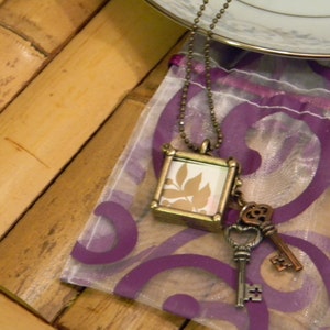 photo locket necklace