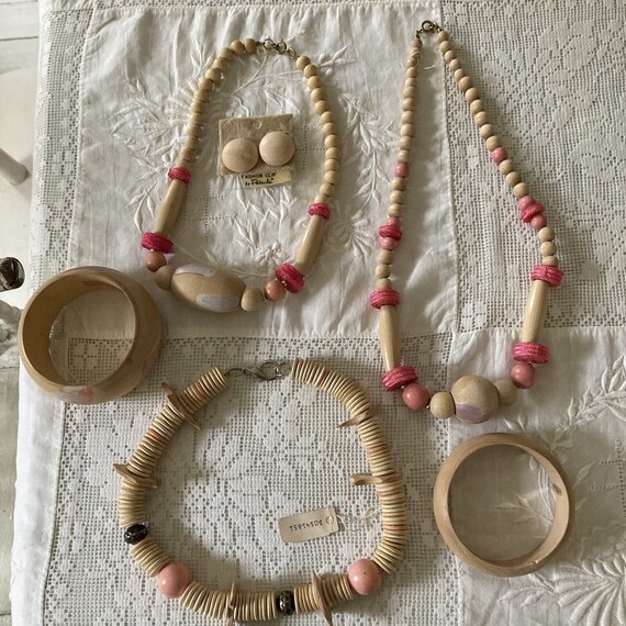 Vintage Wood Bead Jewelry Lot Necklaces Bracelets… - image 1