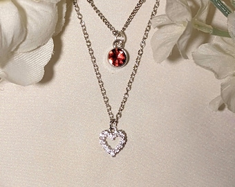 Collar de doble cadena de plata de ley con colgante de corazón y piedra