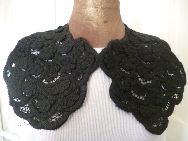 trim Vintage neck cuello modernista pasamaneria de seda aplicaciones