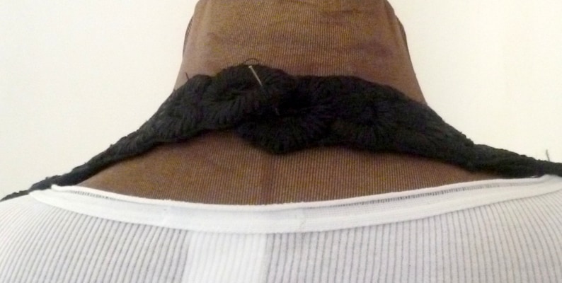 trim Vintage neck cuello modernista pasamaneria de seda aplicaciones