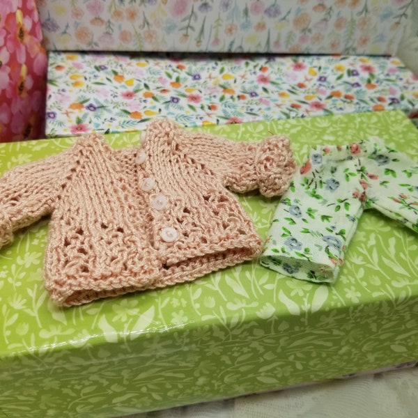 Mini doll knitted Cardigan Sweater, and capri pants set made for the mini AG doll that is 6.5 inches tall