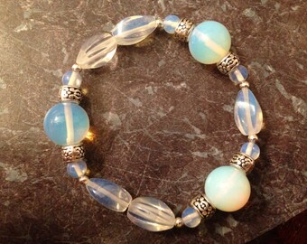 Bracelet en perles d'opalite, ton argenté, bijoux extensibles