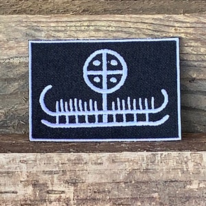 3.5" Viking Sun Ship RuneWolf Iron On Patch