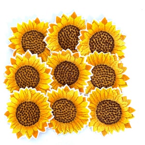 2.5&quot; 70s Hippy Sunflower Iron On Patch