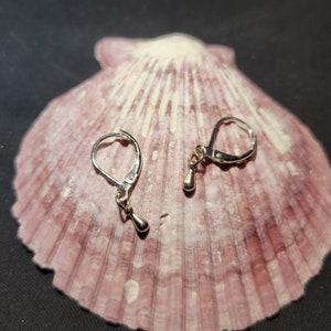Tini Teardrop Earrings, tini earrings, teardrop earrings, small earrings for her, hinge back earrings, gift for her, earrings for her