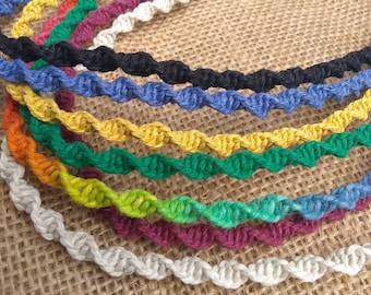 Hemp Choker, Spiral Surfer Choker, Beach Hemp necklace, Unisex Choker, Macrame Necklace, Hippie, Boho necklace, Summer jewelry, Non-Metal