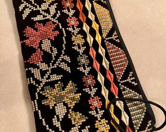 Embroidery Tatreez Clutch Bag