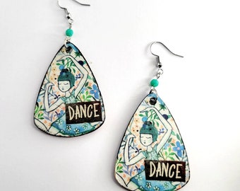 Dance Earrings