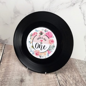 REAL 7 &quot;Vinyl Record Wedding Table Numbers / Names - Floral Vinyl Record Design