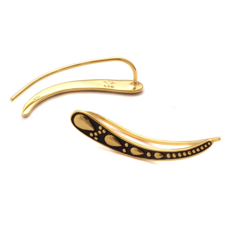Vergoldete Wave Earcuffs mit Emaille – stylische Ear Jackets aus Sterling Silber.