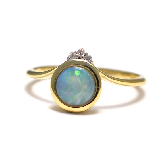 Opal Ring 585 Gold Rainbow Opal in Gold Ring Australian Opal - Etsy