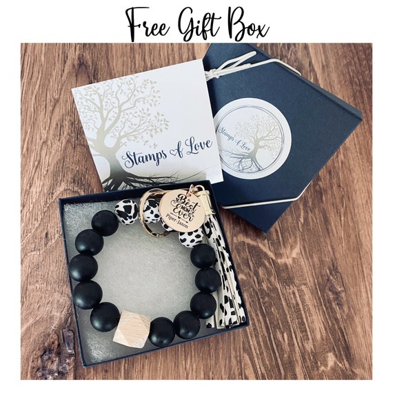 Personalized Mom Charm Keychain Wristlet: Silicone Beaded Bracelet