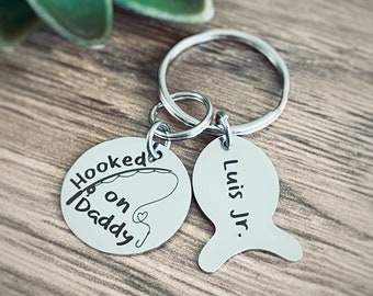 Personalized Fishing Gifts for Men, Dad Gift, Engraved Keychain,  "Hooked on..." with Custom Fish Name Tags